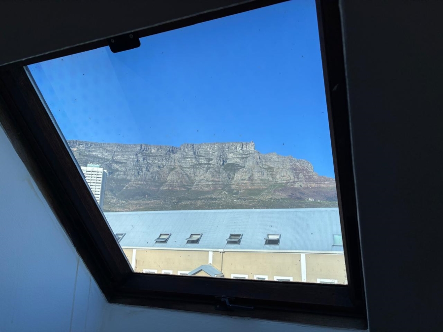 To Let 2 Bedroom Property for Rent in Gardens Western Cape